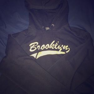 Brooklyn crop to sweater